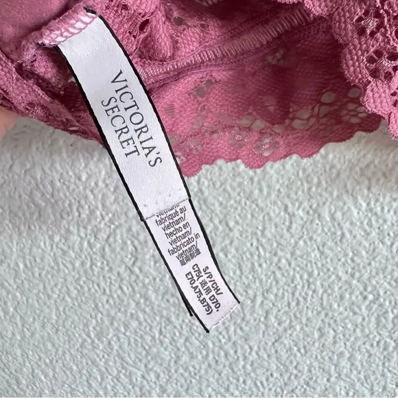 Victoria's Secret Body by Victoria Bralette Small - Picture 5 of 9